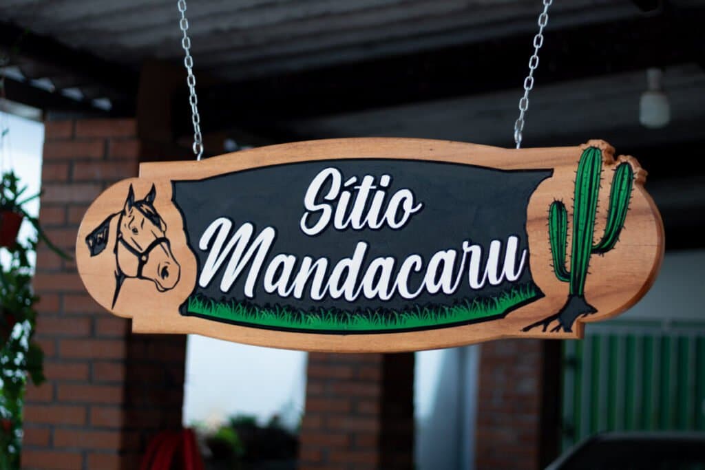 COMPRE AQUI - Placa de Madeira Rústica 70 - 80 - 90 - 100cm