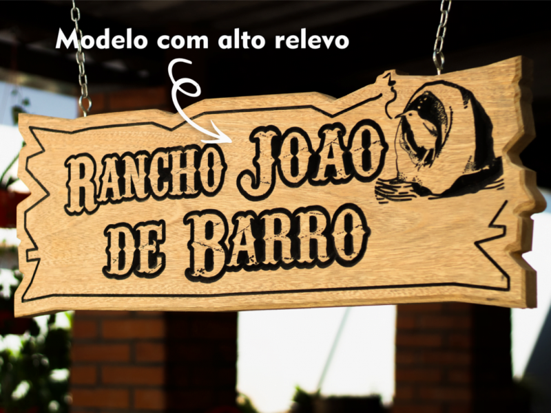 placa de madeira para rancho entalhada